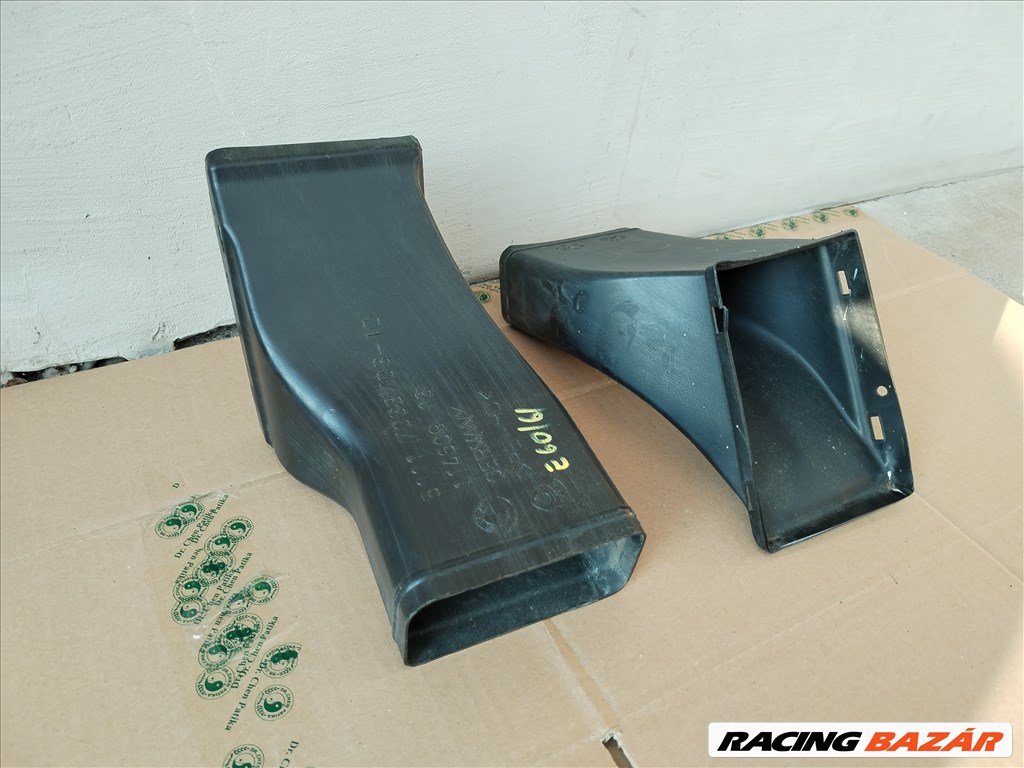 BMW 5-ös sorozat E60/E61 Bmw 5 E60/ 61 első lökhárító légbeömlő  51117033704 51117033703 1. kép