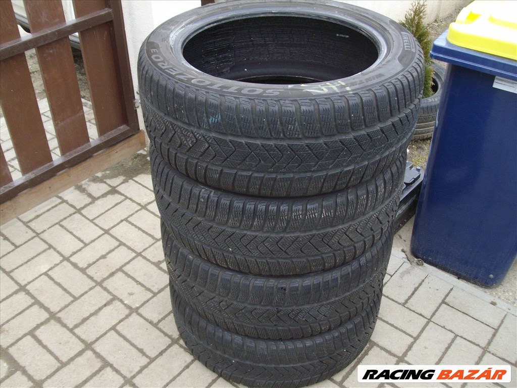  245/4518" Pirelli Sottozero 3 téli gumi garnitúra eladó 1. kép