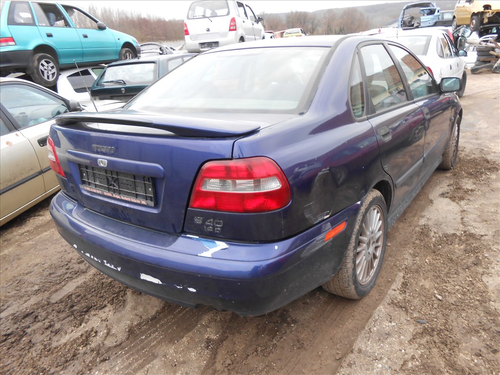 VOLVO S40 I (644) 1.9 DI csomagtérajtó zárszerkezet 3. kép