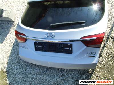 Hyundai i40 csomagtér ajto