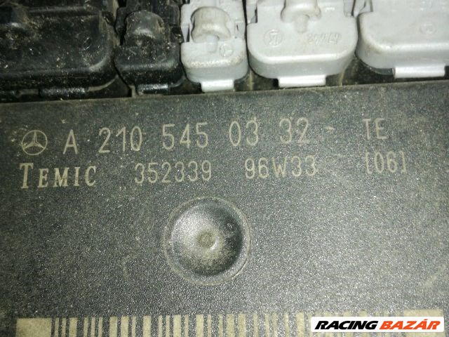 Mercedes E 320 4MATIC Komfort Elektronika "116797" 2. kép