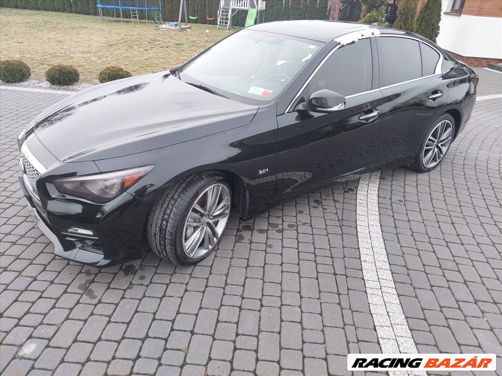 Infiniti Q50 bontott alkatrészei 2. kép