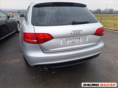 Audi A4 (B8 - 8K) Avant S-line hátsó lökhárító LX7W színben