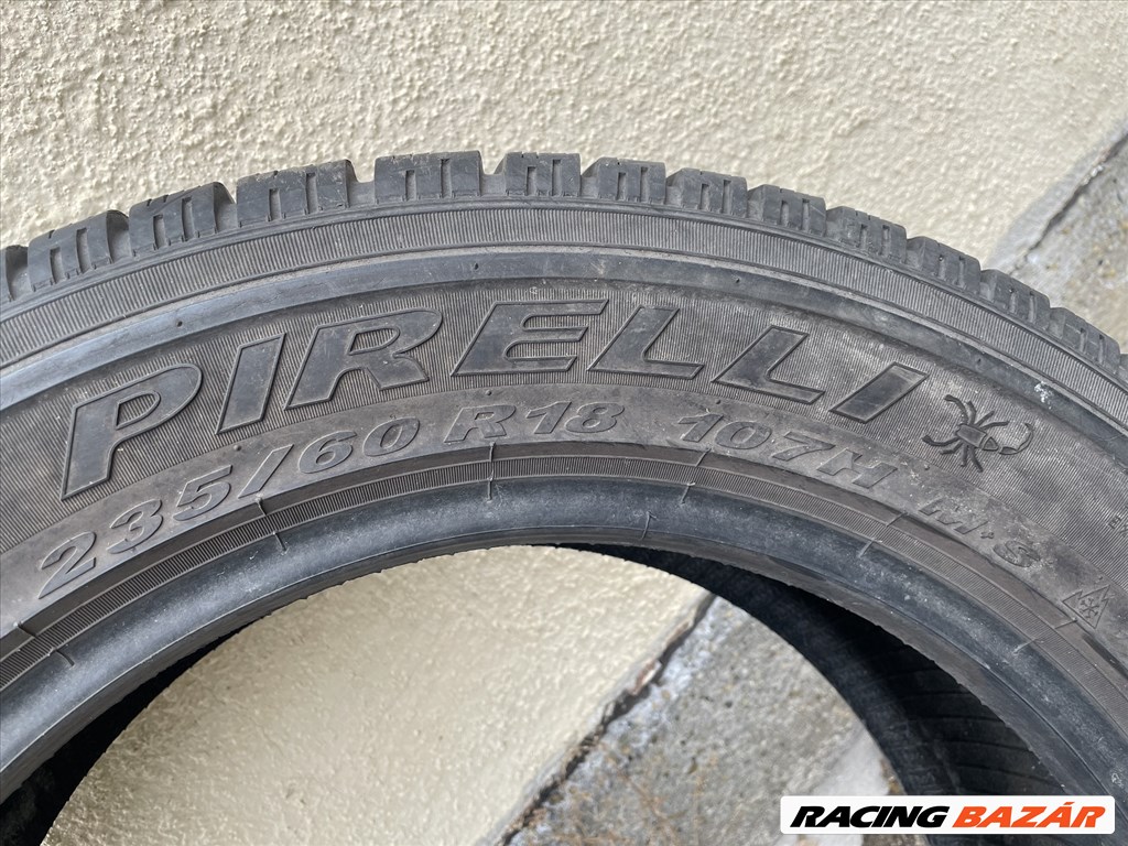 235/60 R18 Pirelli téli gumi pár 2. kép