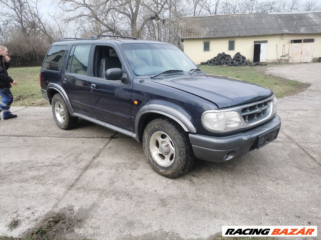 Ford Explorer Mk2 4.0I V6 generátor  1. kép