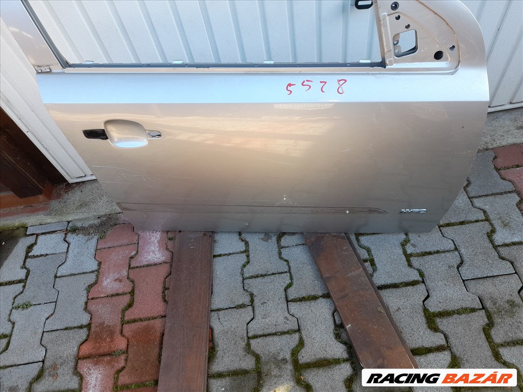 Opel Zafira B Jobb első ajtó ezüst 2. kép