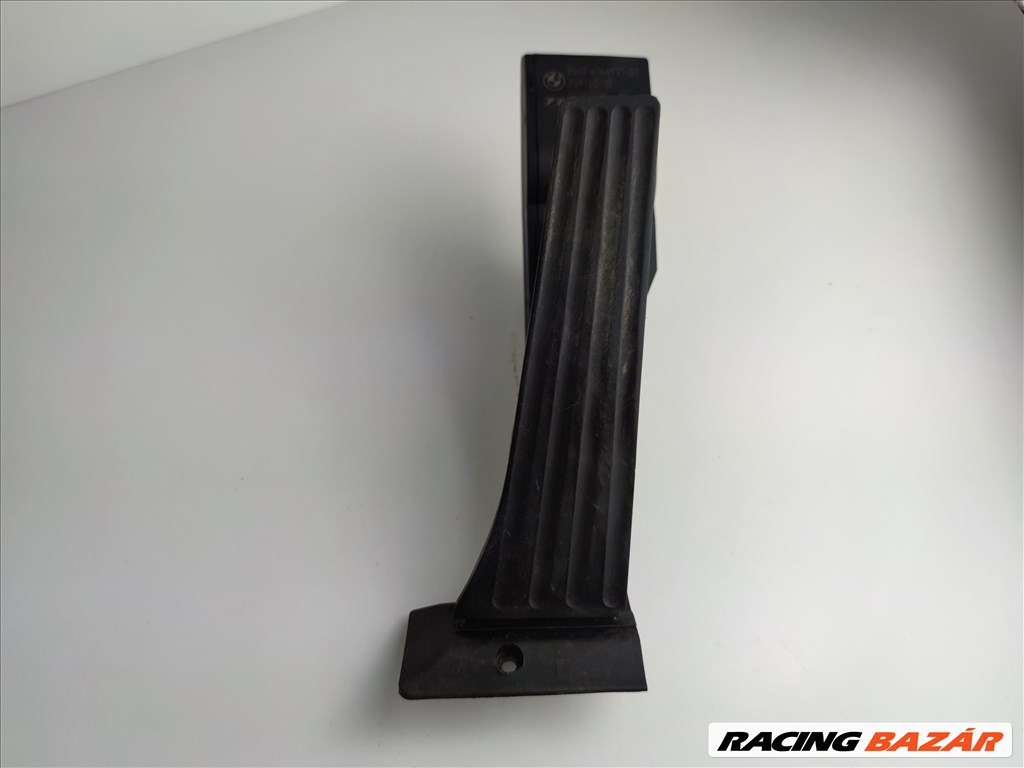 BMW E90/E60/E63/E83/E85/F10/F06	Gázpedál 6766931 1. kép