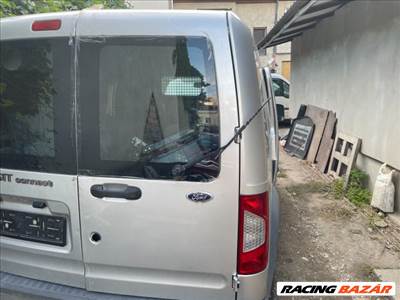 Ford Tourneo Connect Jobb csomagtérajtó üresen