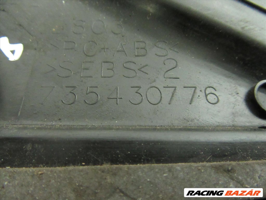 Fiat Bravo 2007-2014 bal első sárvédő háromszög 735391298 3. kép