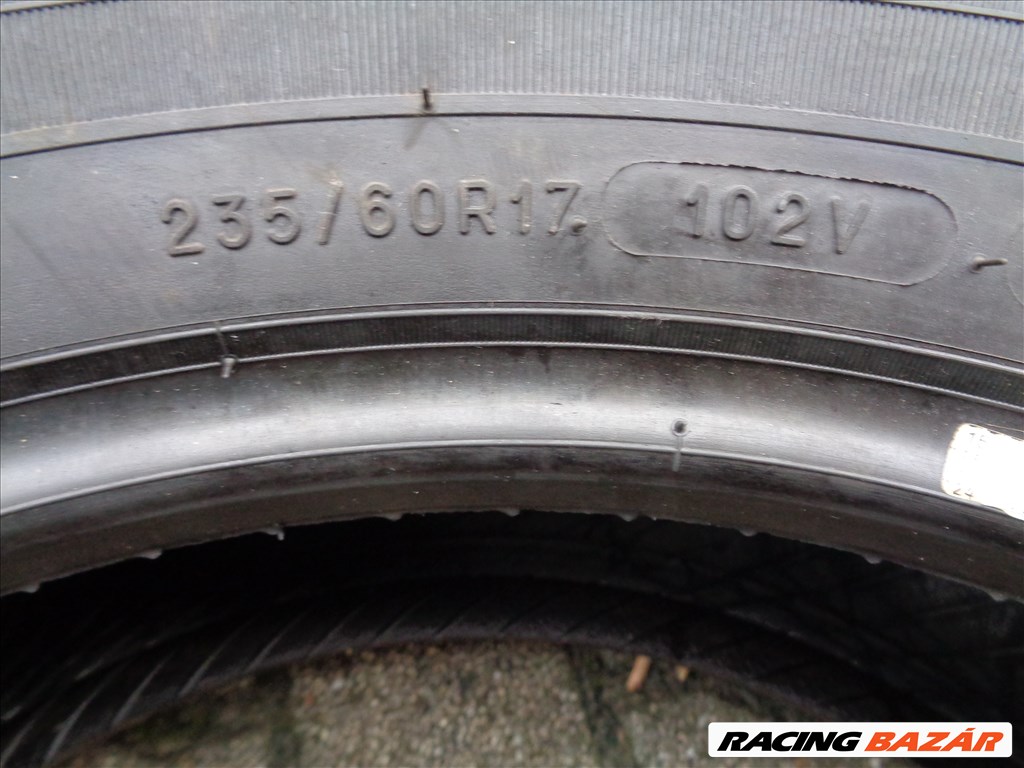 Új Michelin 235/60R17 nyári gumi garnitúra eladó. 7. kép