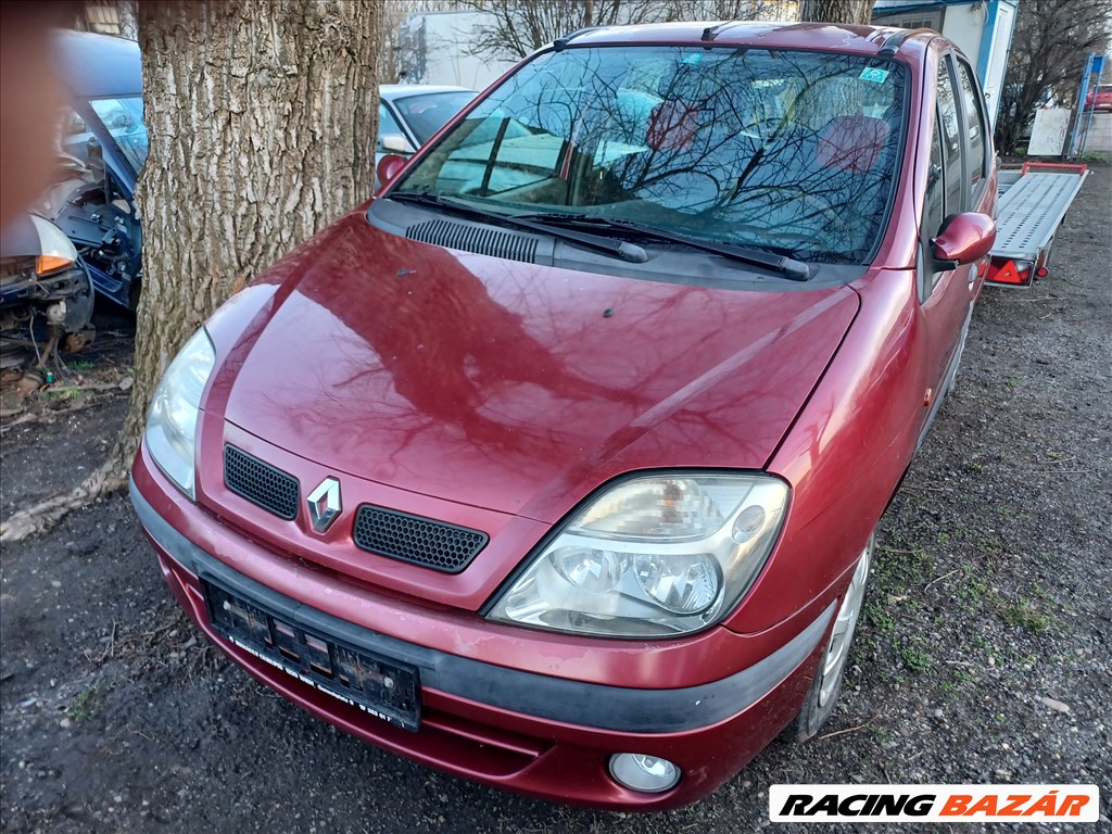 Renault Scénic I bontott alkatrészei 1. kép