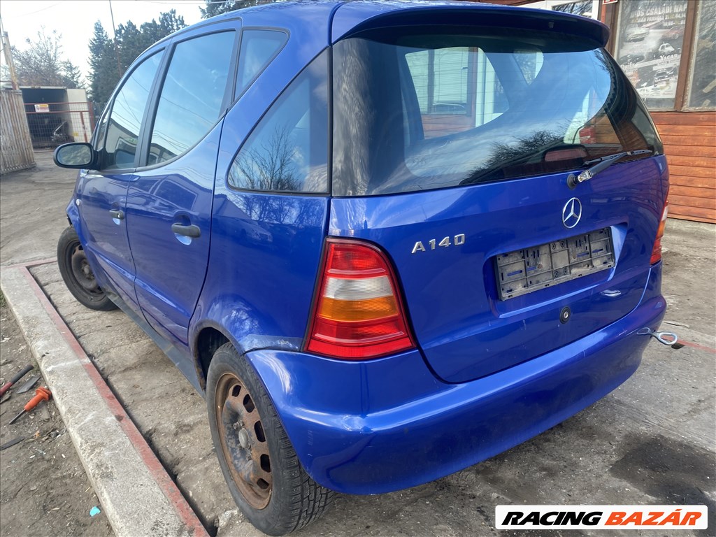 Mercedes A 140 1.4i bontott alkatrészei 2. kép