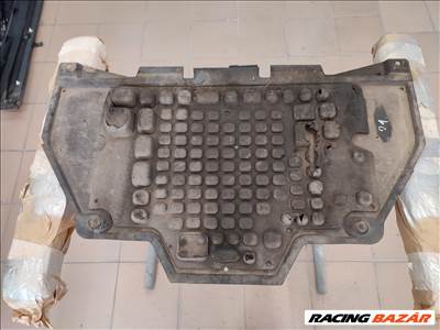 Audi A4 B7 alsó motorburkolat 8e0863822