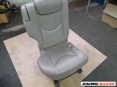 Toyota RAV4 (XA30) 2.0 VVT-I Jobb hátsó Ülés