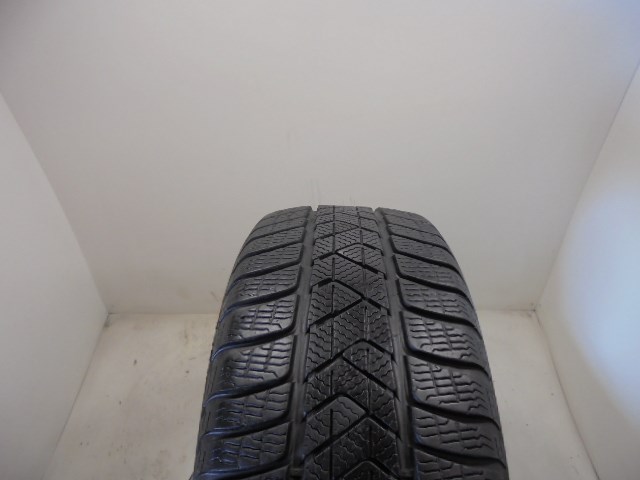 Pirelli Sottozero 3 205/60 R16  1. kép