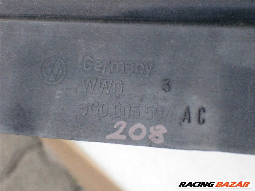 VW Golf VII Homlokfal 5G0805594AC 2013-tól 5. kép