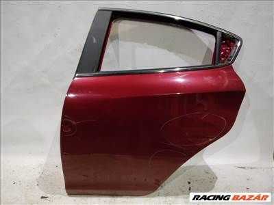 166766 Alfa Romeo Giulietta 2010-2020 bordó színű bal hátsó ajtó, a képen látható sérüléssel