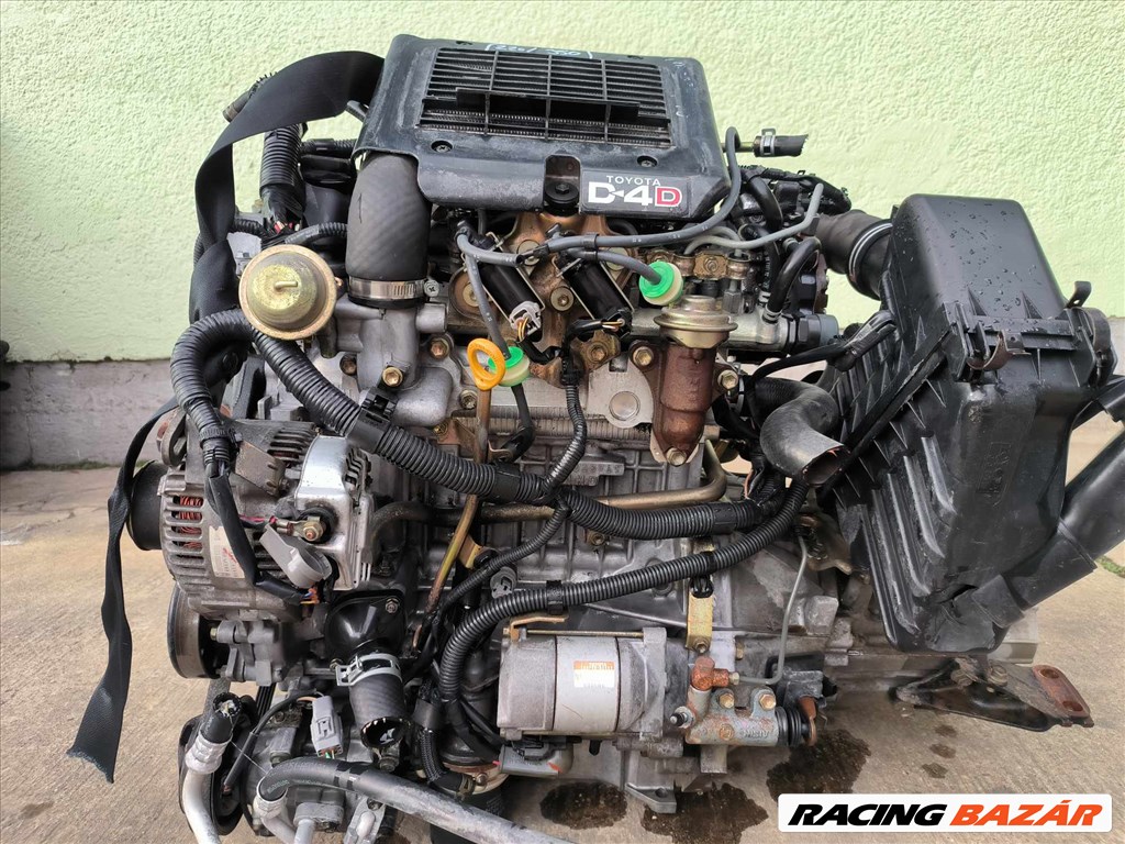 Toyota Yaris (XP10) Motor (Fűzött blokk hengerfejjel) 6. kép