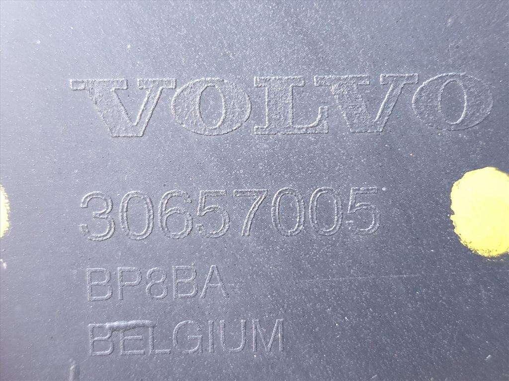 506632 Volvo V50, 2005, Ködlámpás Első Lökhárító 30657005 14. kép