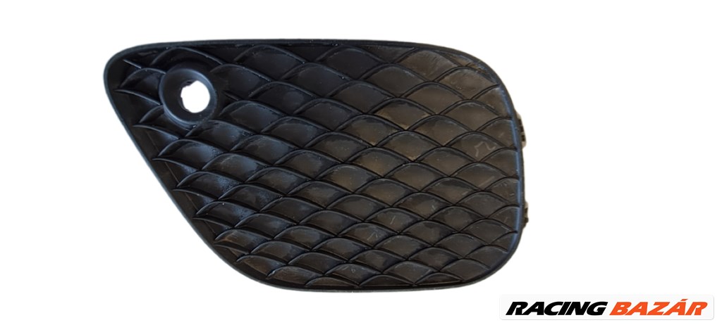 Mercedes B-osztály W247 jobb ködlámpa borítás, díszrács a2478856701 2. kép