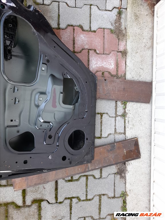 Opel Astra H Jobb hátsó ajtó fekete 3. kép