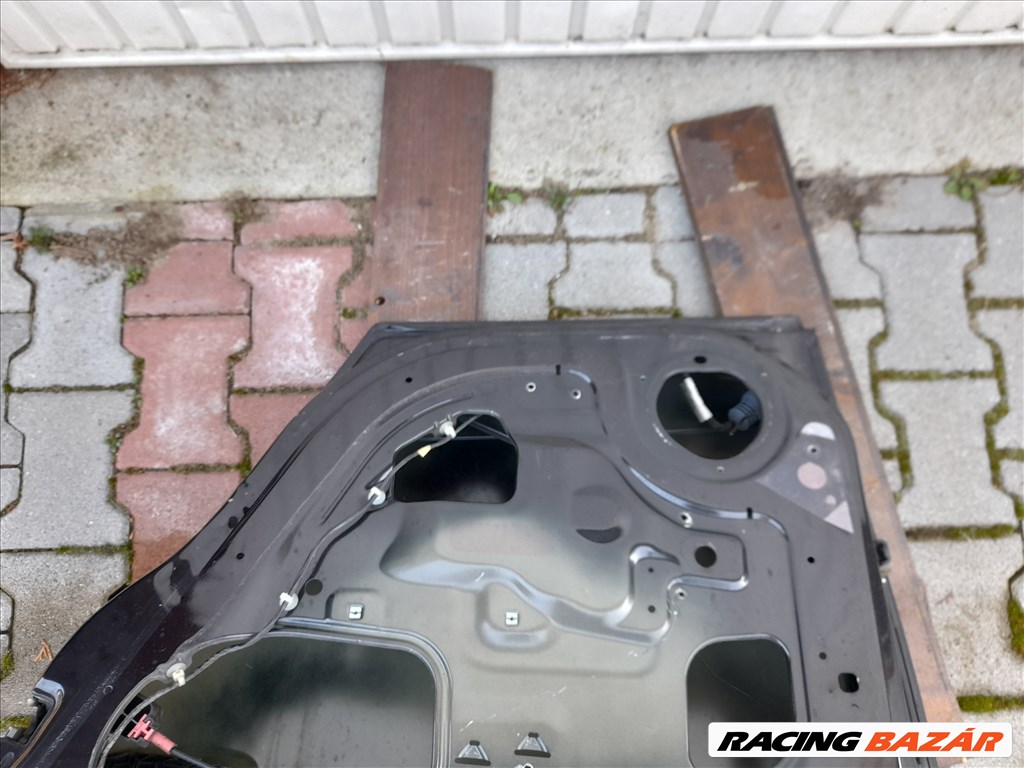 Opel Astra H Jobb hátsó ajtó fekete 9. kép