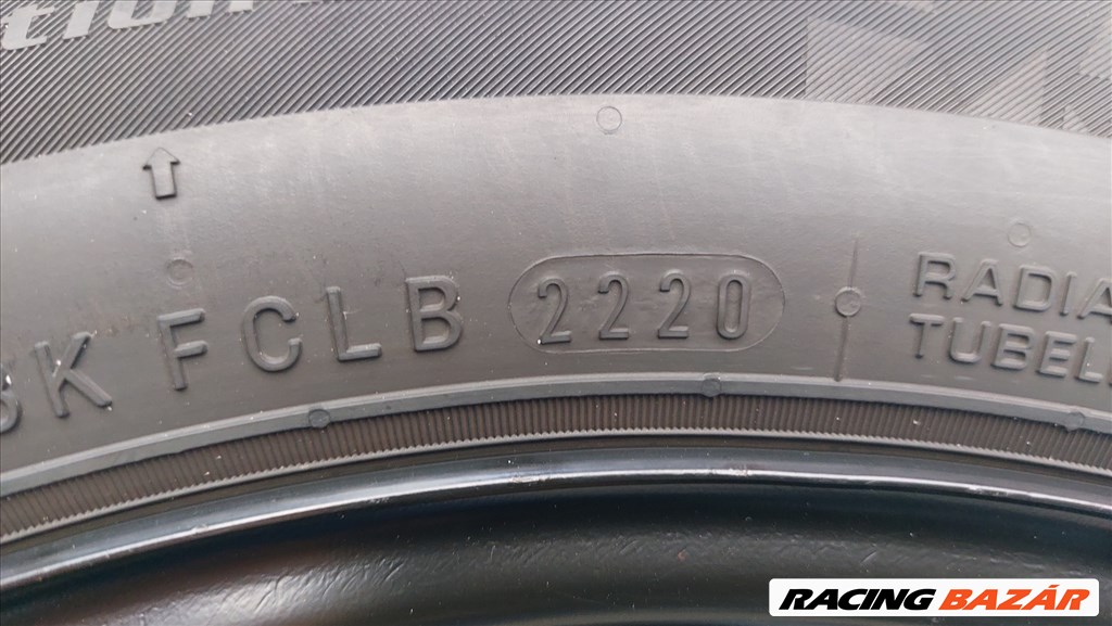 Gyári 16" VW Golf  VIII.   lemezfelni  téli gumi  13. kép