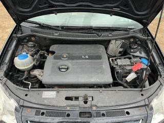 VW POLO (9N) Vízhűtő Radiátor (Klímás) 1. kép