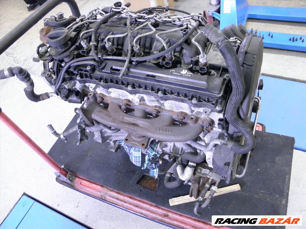 Volvo D5204T3 motor 2. kép