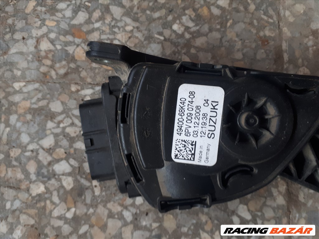 Suzuki Alto Nissan Pixo elektromos gázpedál 4940068k40 2. kép