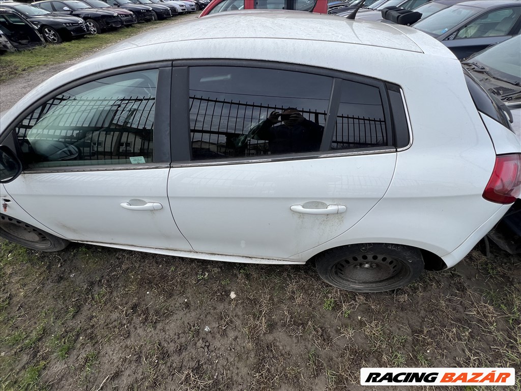 Fiat Bravo 2.0 mjet  bontott alkatrészek  eladók  2. kép