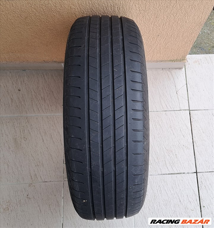  215/6017" használt Bridgestone nyári gumi gumi 2. kép