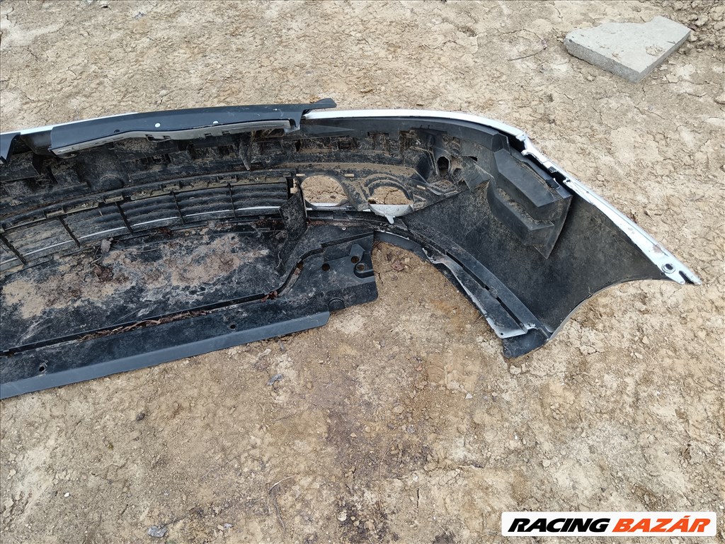 Renault Espace első lökhárító 8200102257 5. kép