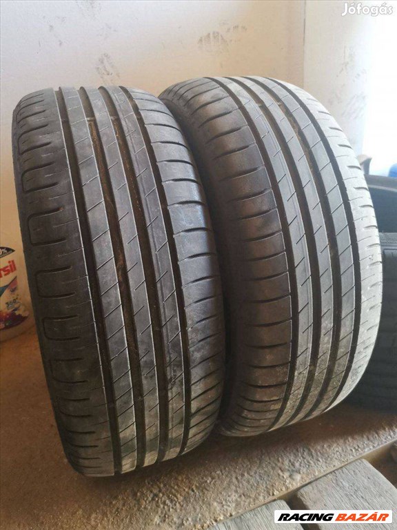  215/5517" 2db újszerű Goodyear nyári gumi gumi 1. kép