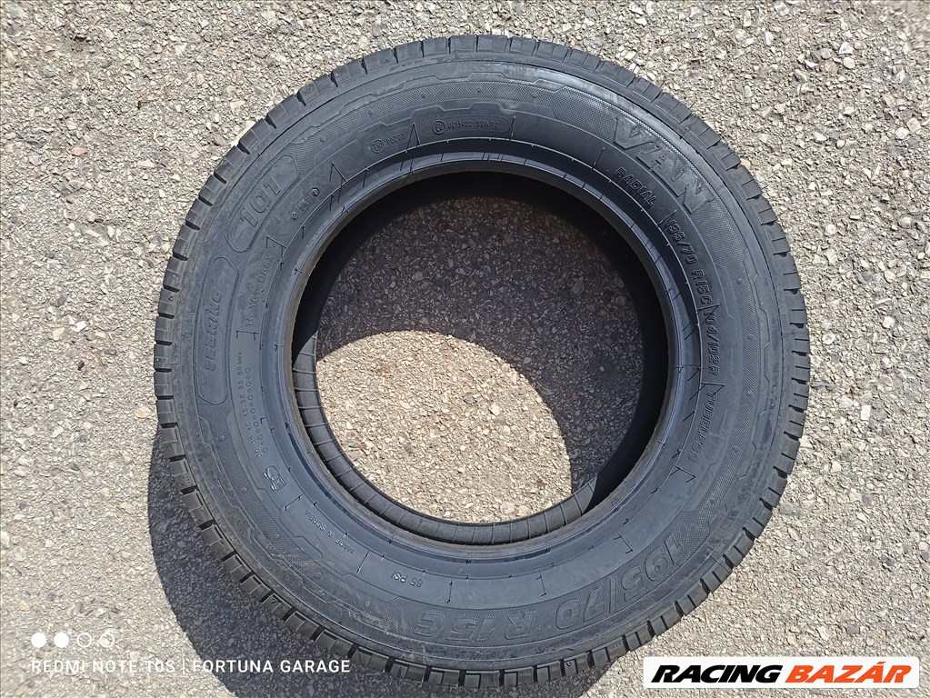 195/70 R15"C Sebring túltárolt kisteher garnitúra 2. kép