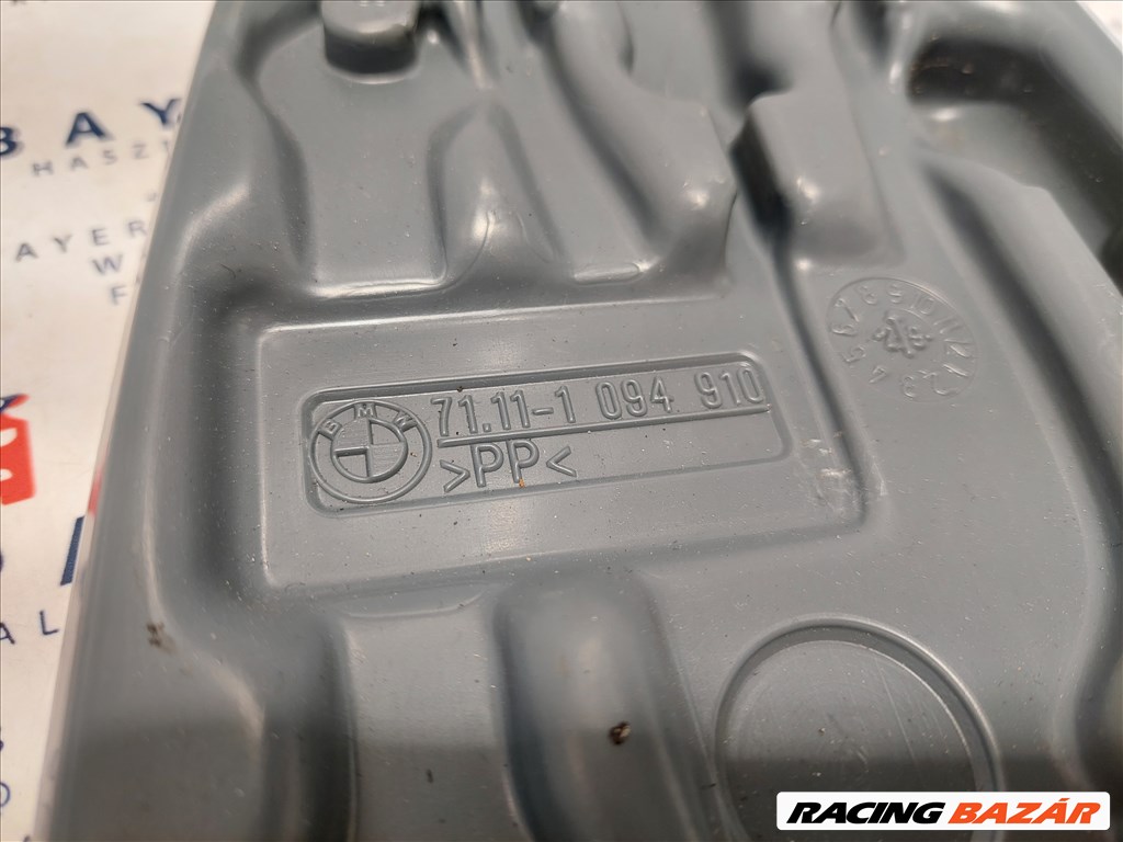 BMW E46 gyári szerszámkészlet szerszám tartó - üres (148073) 71111094910 3. kép