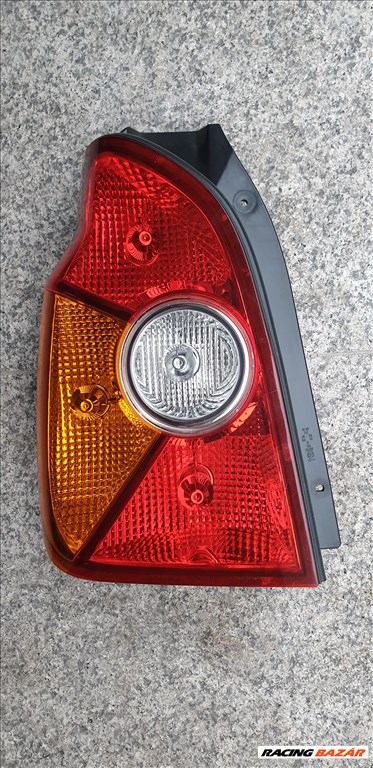 Hyundai Terracan Hátsó lámpa  3. kép
