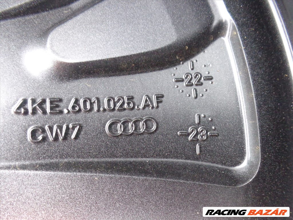 Audi Q8 Etron / A5 / A6 / A7 / VW Tuareg új gyári alufelnik R20 5. kép