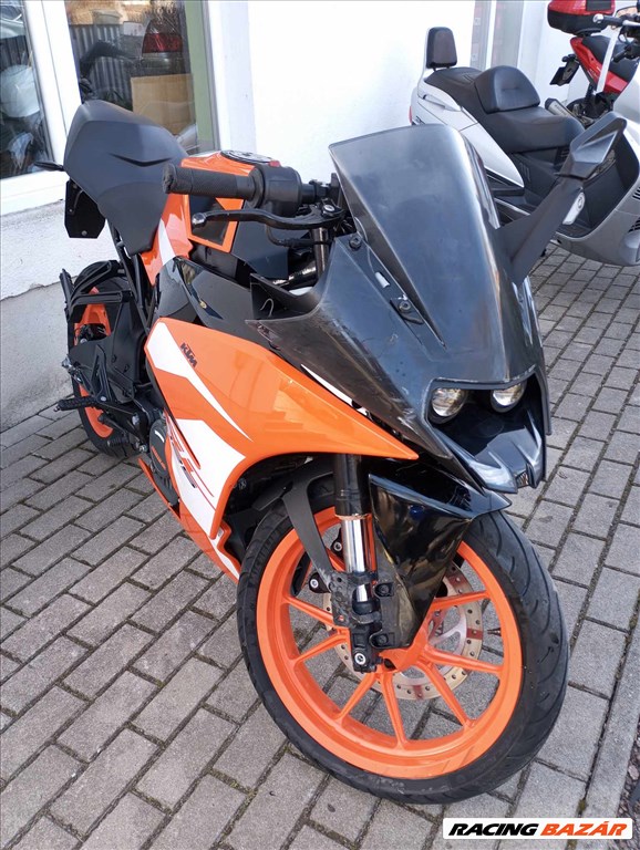 KTM RC 125 '17 (sérült!) 3. kép