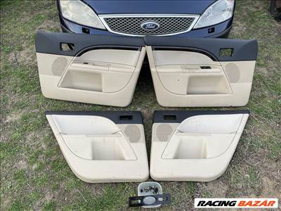 Ford Mondeo MK3 fabetétes Ghia bézs ajtókárpit szett