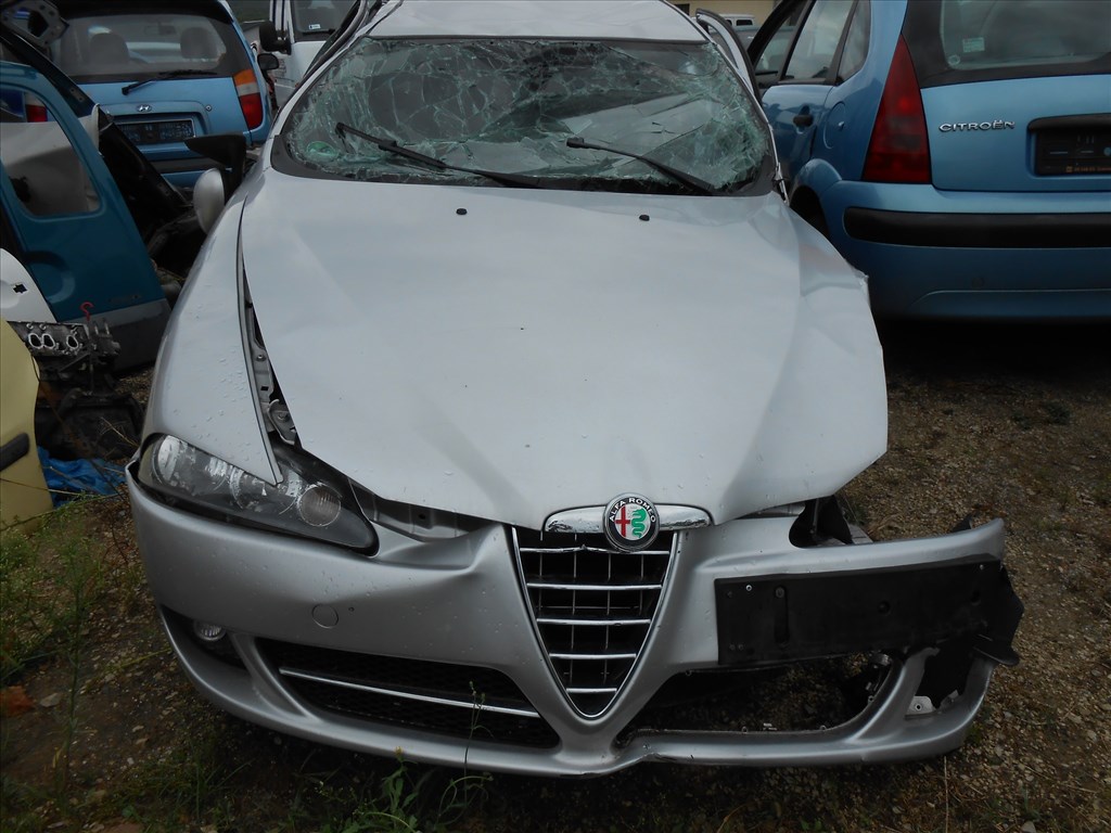 ALFA ROMEO 147 (937) 1.6 16V T.SPARK légtömegmérő 0281002309 1. kép