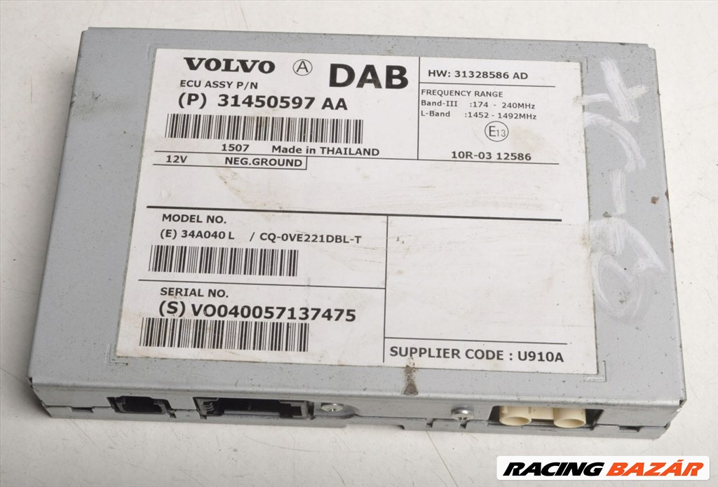 Volvo XC60 gyári rádió erősítő 31450597aa 1. kép