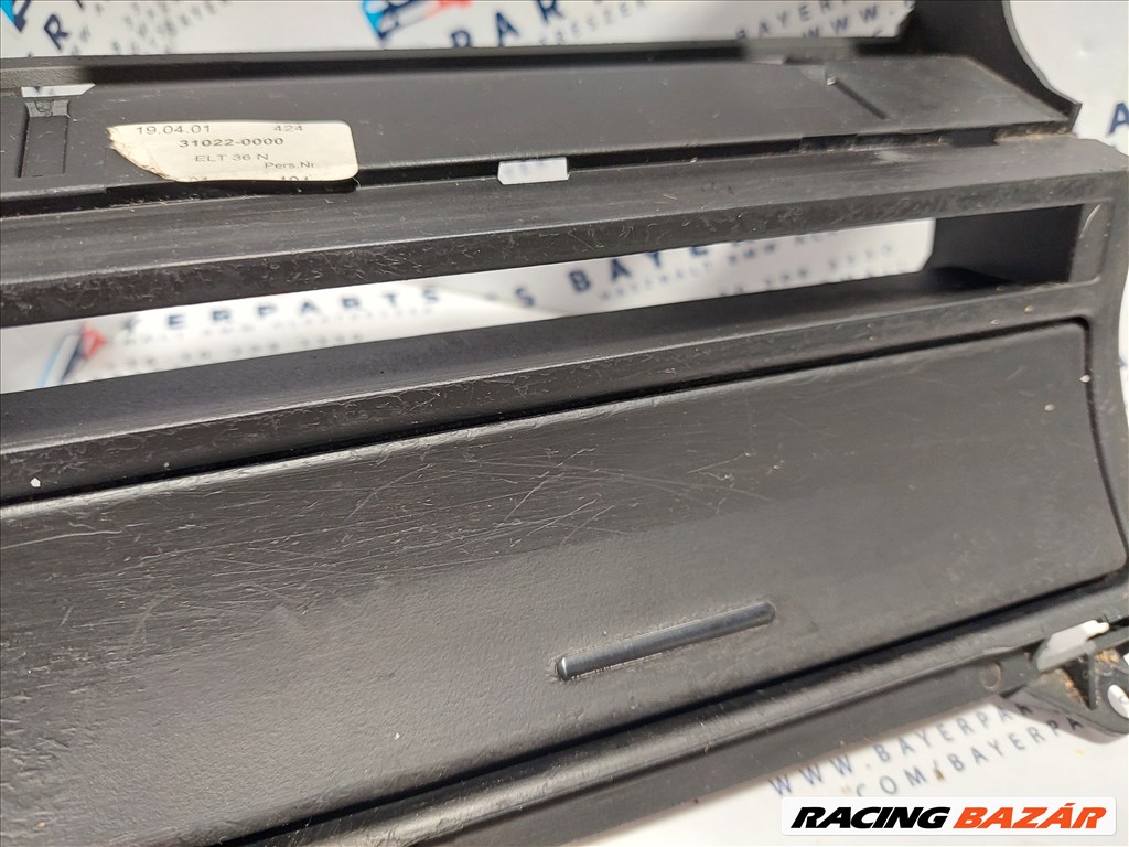 BMW E46 középkonzol középső tároló box hamutartó schaltzentrum eladó (085092) 51168268887 2. kép