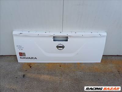 Nissan Navara (D23) csomagtérajtó