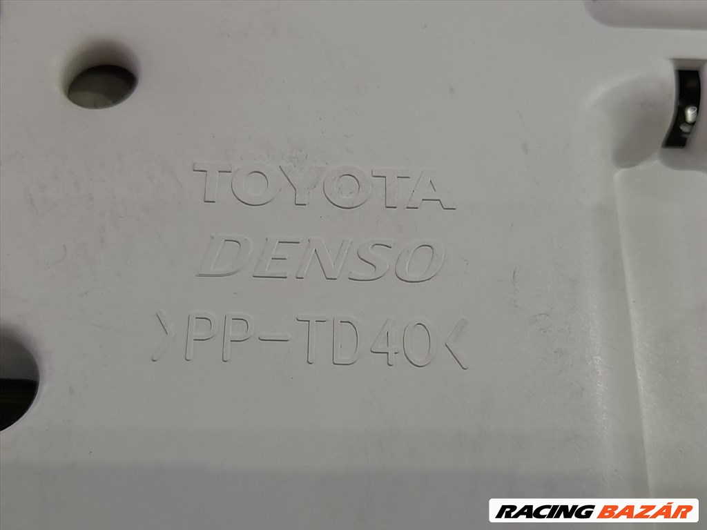 Toyota RAV4 (XA30) 2.0 VVT-I Kilométeróra 8380042d23 5. kép