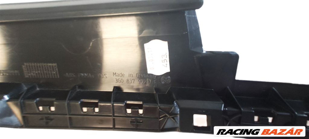 Volkswagen Passat CC jobb első ajtó takaró léc 3g0837902ab041 3c0837902mb 4. kép
