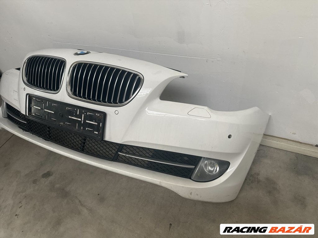 BMW F10 F11 első lökhárító  3. kép