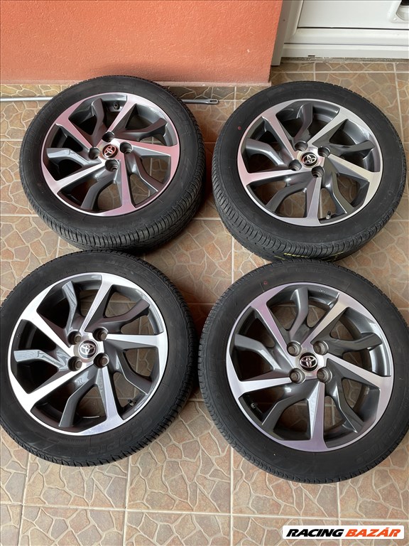  Toyota Yaris gyári alufelni,195/50R16 Bridgestone nyári gumi 3. kép