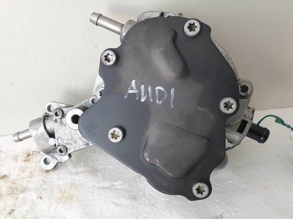 506935 Audi A4, A6, A3, Luk 038 145 209 N, Vákumpumpa, Tandempumpa 038145209N 1. kép