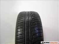 Hankook W320 215/60 R16 